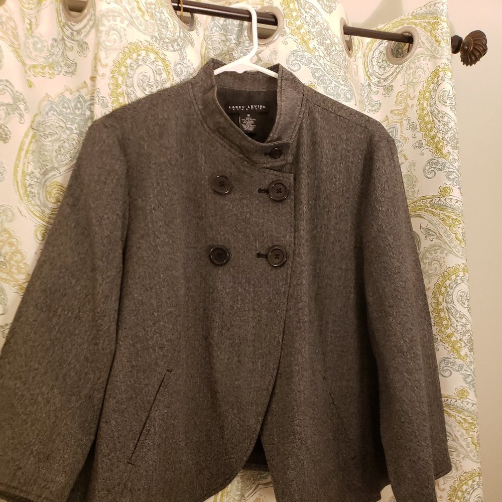 Larry Levine Stretch Cropped Jacket Size 16